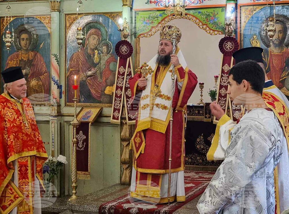 Кюстендил - Велики четвъртък - служба