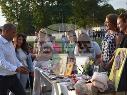 Кметът Илко Стоянов, посланик Н. Пр. Херо Мустафа и д-р Дейвид Еванс поставиха началото на Първи Американски музикален фестивал в Благоевград