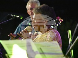 Кметът Илко Стоянов, посланик Н. Пр. Херо Мустафа и д-р Дейвид Еванс поставиха началото на Първи Американски музикален фестивал в Благоевград