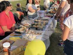 Кметът Илко Стоянов, посланик Н. Пр. Херо Мустафа и д-р Дейвид Еванс поставиха началото на Първи Американски музикален фестивал в Благоевград