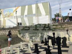 Кметът Илко Стоянов, посланик Н. Пр. Херо Мустафа и д-р Дейвид Еванс поставиха началото на Първи Американски музикален фестивал в Благоевград