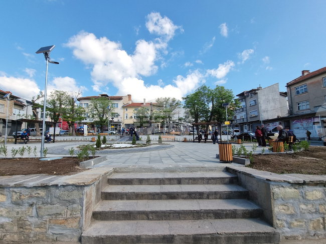  Кърджали - площад - откриване