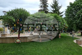Ямбол - яйца - боядисване - великденска украса