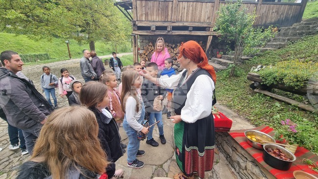 Габрово - музей - яйца - боядисване