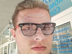 Кандидатът за народен представител от листата на "БСП за България" в 23-ти МИР в София Никола Попстоев беше нападнат и бит в късните часове на Девети септември. 