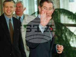 Принц Чарлз - отпътуване