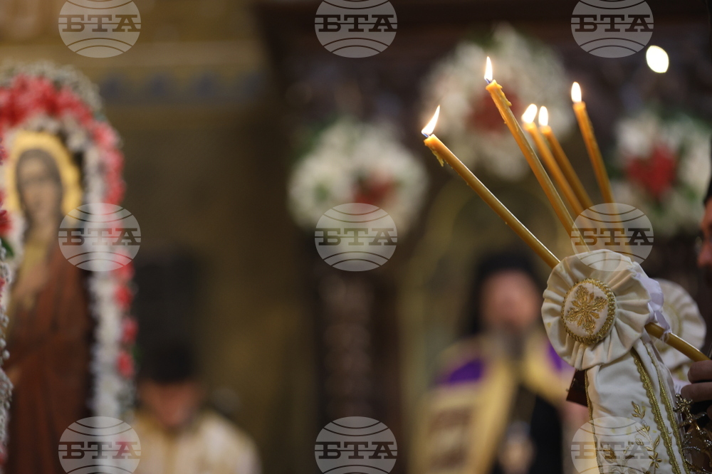 Велики петък - служба