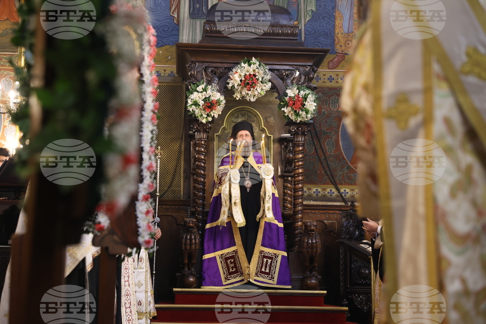 Велики петък - служба