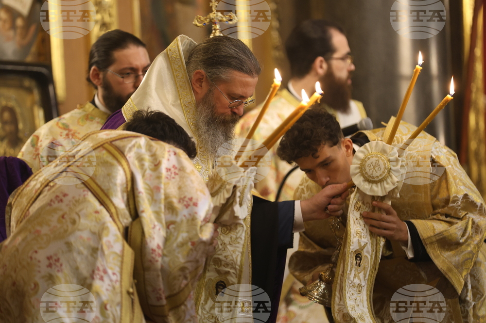 Велики петък - служба