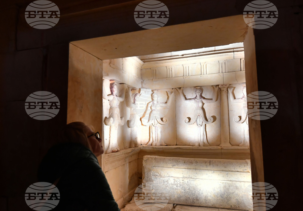 Над 13 500 туристи са посетили Тракийската царска гробница с кариатидите край исперихското село Свещари през изминалия туристически сезон