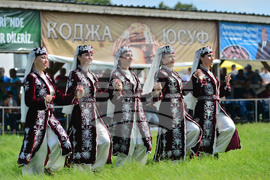 Село Черна - мазни борби