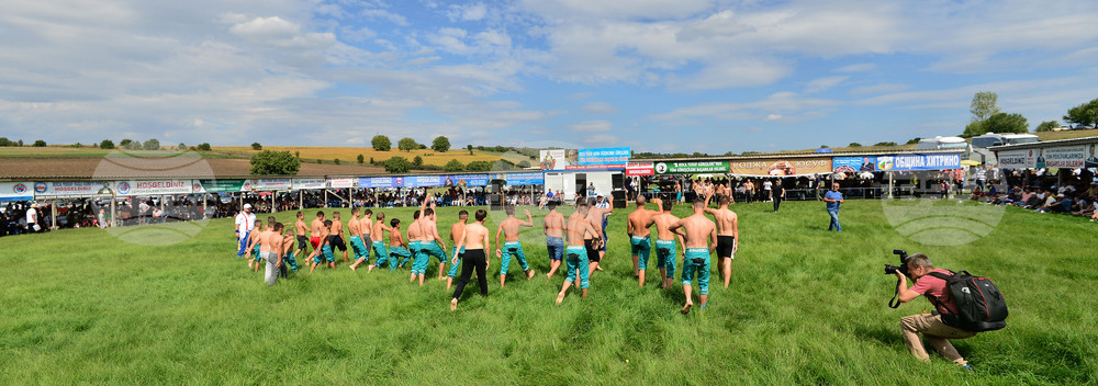 Село Черна - мазни борби