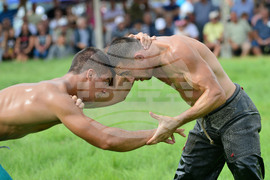 Село Черна - мазни борби