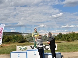 Кметът на Ловеч връчи награди на победители в рали-кроса край село Баховица