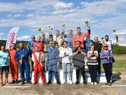 Кметът на Ловеч връчи награди на победители в рали-кроса край село Баховица