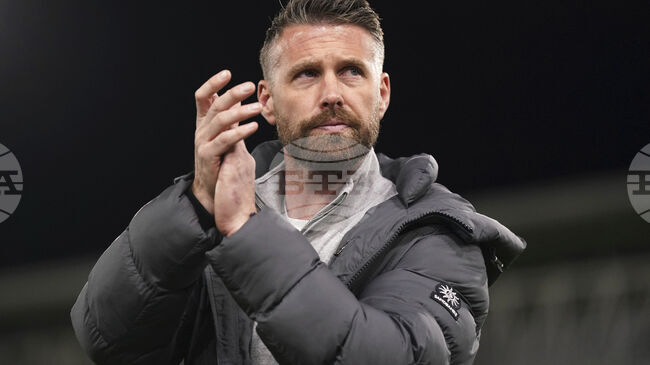 Мидълзбро отказа да даде разрешение на Уулвърхямптън да преговаря с мениджъра Роб Едуардс