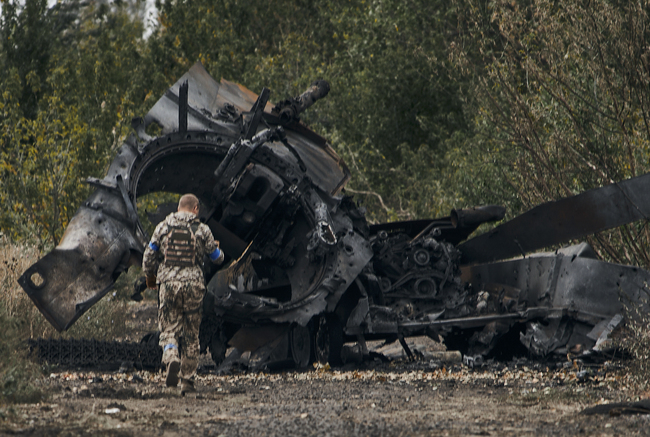 Украинските сили са имали числено превъзходство по време на контраофанзивата, заяви назначен от Русия служител в Харковска област