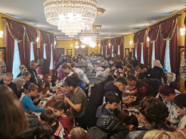 Деца ще боядисат на Велика събота 1800 яйца в манастир „Св. Йоан Предтеча“ в Кърджали