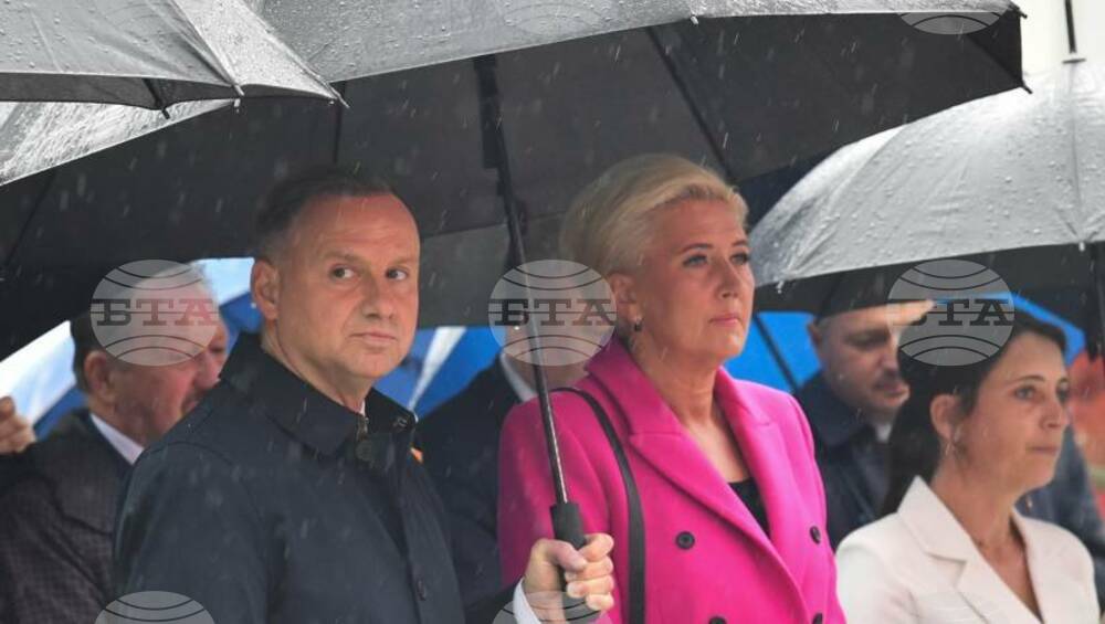 ПАП: Полската президентска двойка ще присъства на погребението на британската кралица