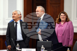 Министерски съвет - комисия - заседание