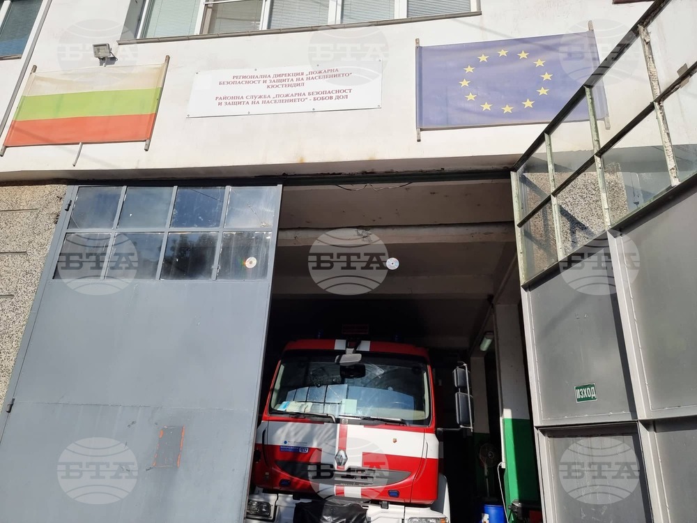 Парад и демонстрация на противопожарна техника организират служители на РСПБЗН в Кюстендил