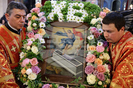 Варна - Архиерейска света литургия за Възкресение Христово