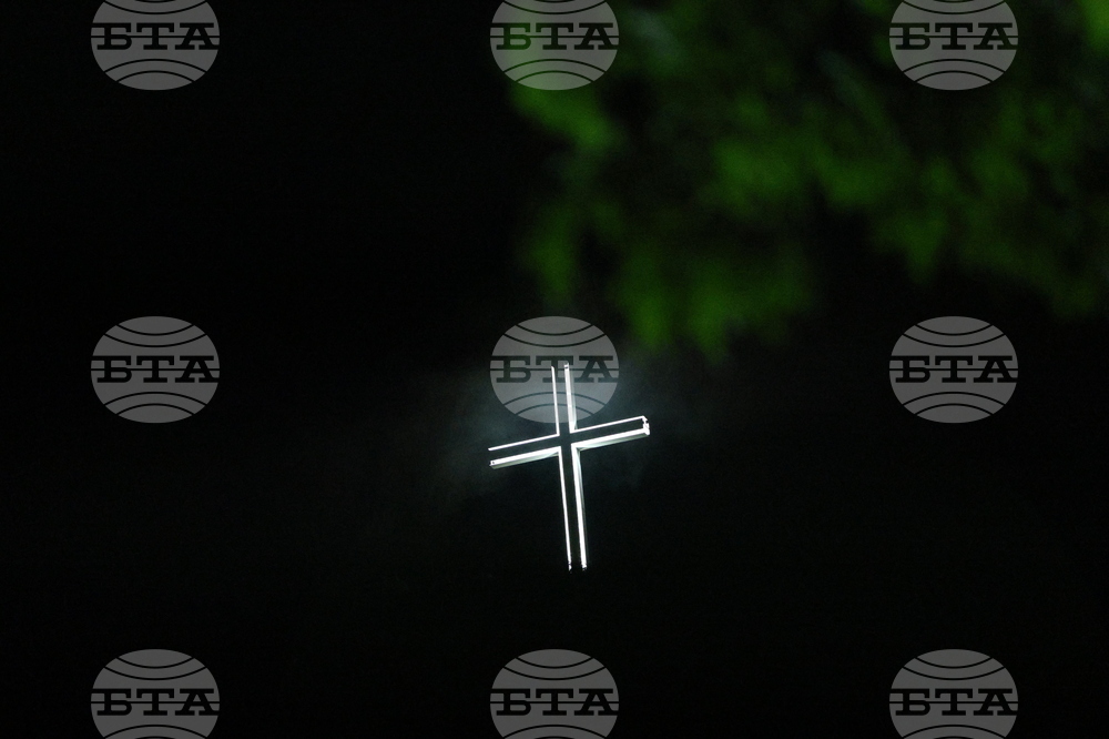 Благоевград - храм „Въведение Богородично“ - Възкресение Христово