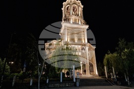 Свищов - храм „Света Троица“ - Възкресение Христово