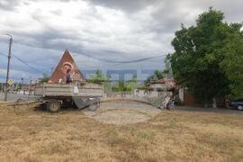 Старо Железаре  - фестивал на уличното изкуство  - пирамида