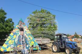 Старо Железаре  - фестивал на уличното изкуство  - пирамида