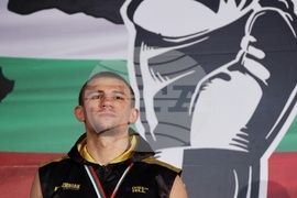 Бокс - Олександър Хижняк