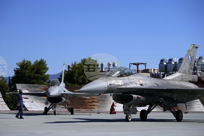 Гърция започва надграждане на 38 изтребителя F-16 "Block" до конфигурация "Viper"