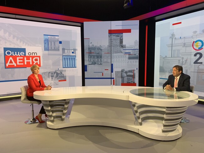 От днес за първи път по газовата връзка тече газ от Гърция за България