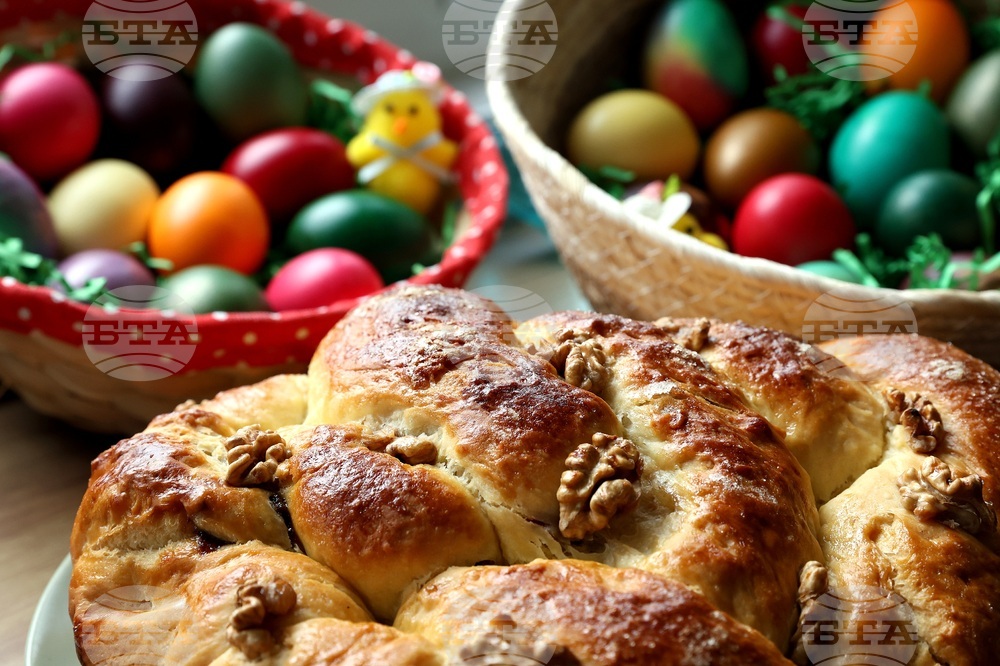 Великден - великденски яйца - козунак