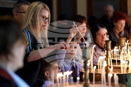 Софийски митрополитски катедрален храм "Св. Вмчца Неделя" - празнично богослужение - Второ Възкресение Христово