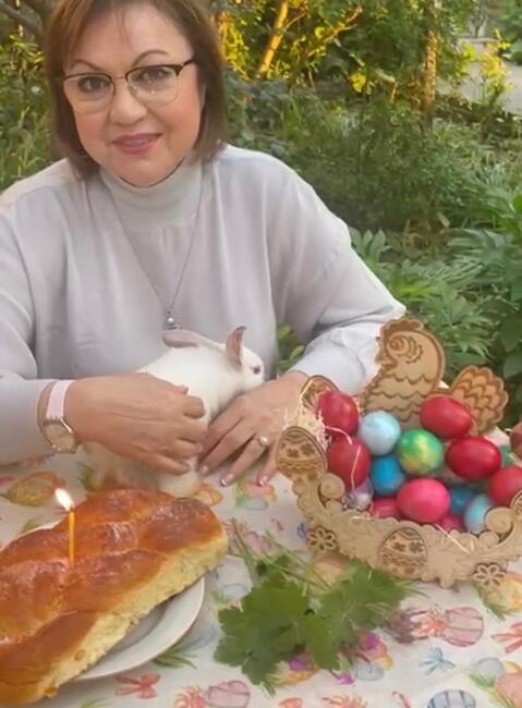 Нинова: Нека има здраве, любов и благополучие във всяко семейство