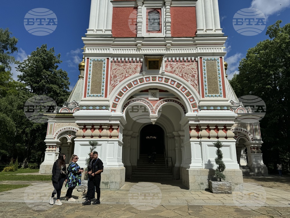 Шипка - Великден - храм-паметник „Рождество Христово“