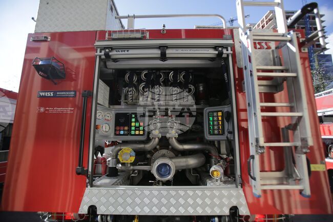 Двама души са пострадали при пожар в дом за хора в нетрудоспособна възраст във Варна