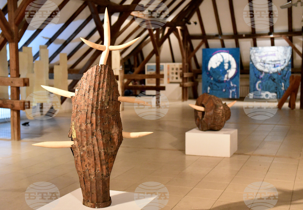 Варна - Художествен форум „Изкуството като противодействие“