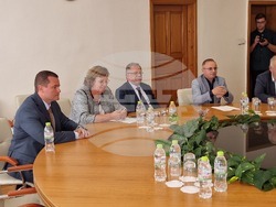 Снимка: Община Ловеч - подписване анекс 