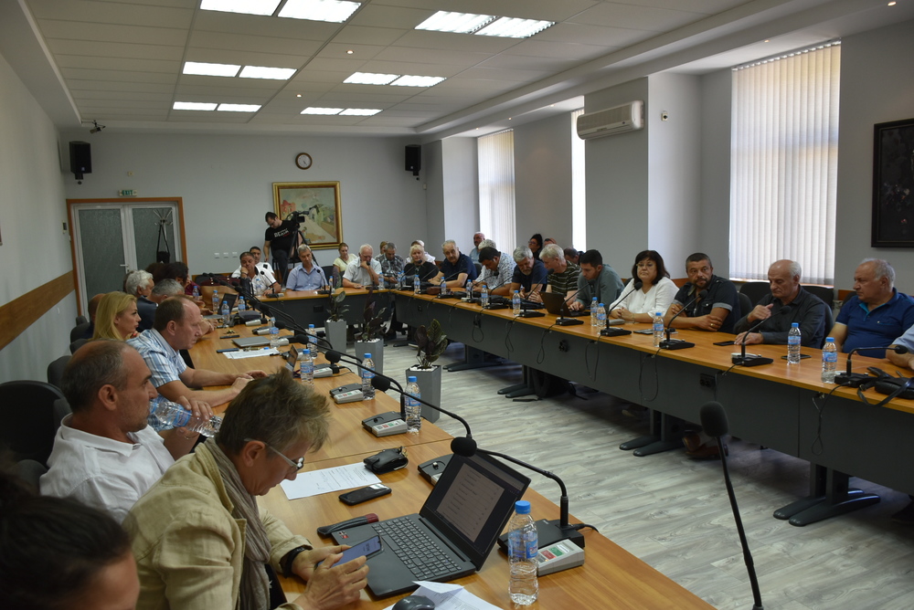 Общинските съветници в Ловеч приеха решение за маломерните училищни паралелки