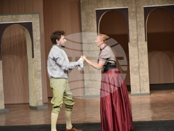  премиера на „Слуга на двама господари“ в Драматичен театър Ловеч 