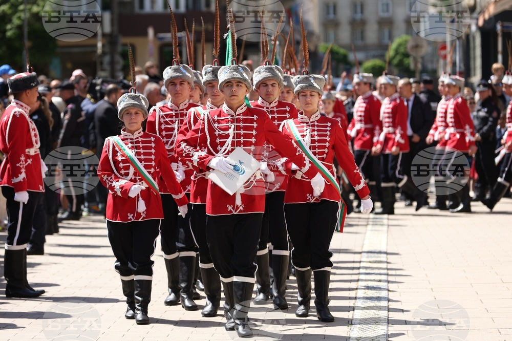 Президентство - тържествена смяна на почетния гвардейски караул
