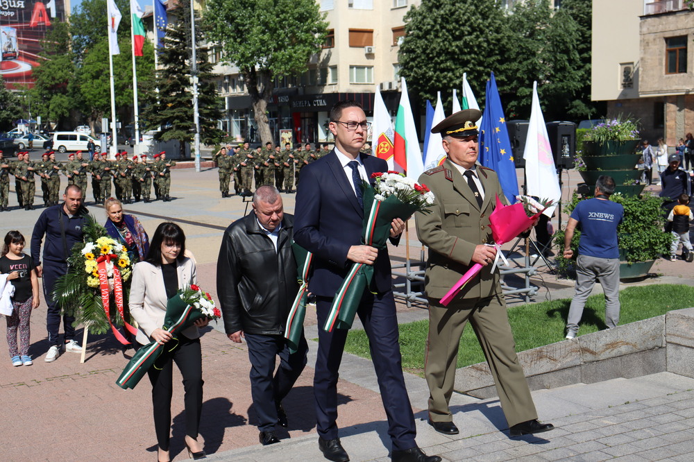 Хасково празнува 6 май- Гергьовден и Ден на храбростта и Българската армия 