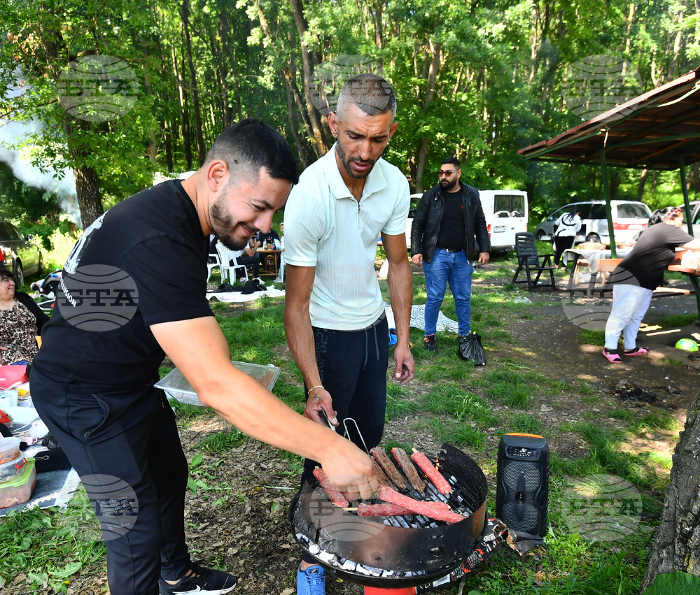 Село Малък Поровец - Гергьовден - ромска общност - празник