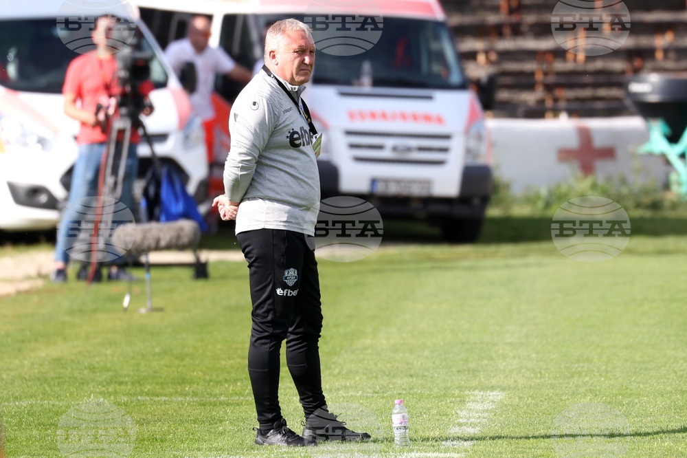 Футбол - Славия - Арда (Кърджали)