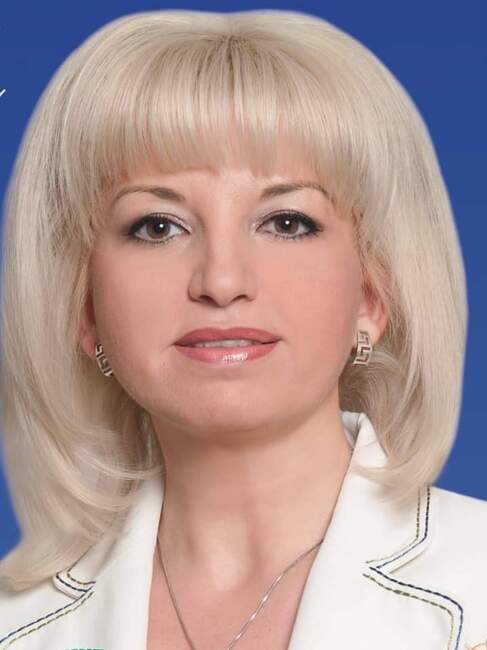 Напусна ни Петя Ставрева