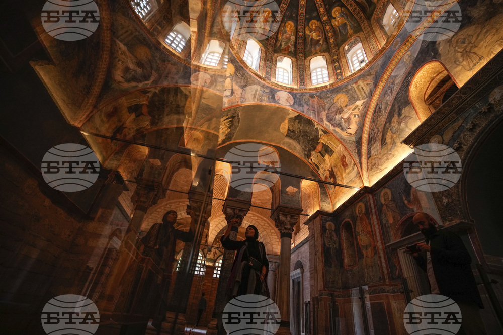 Турция отхвърли твърдения, че е експулсирала над 200 християнски служители, обявявайки ги за заплаха за националната сигурност 