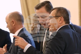 Служебно правителство - заседание