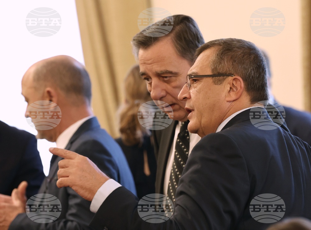 Служебно правителство - заседание